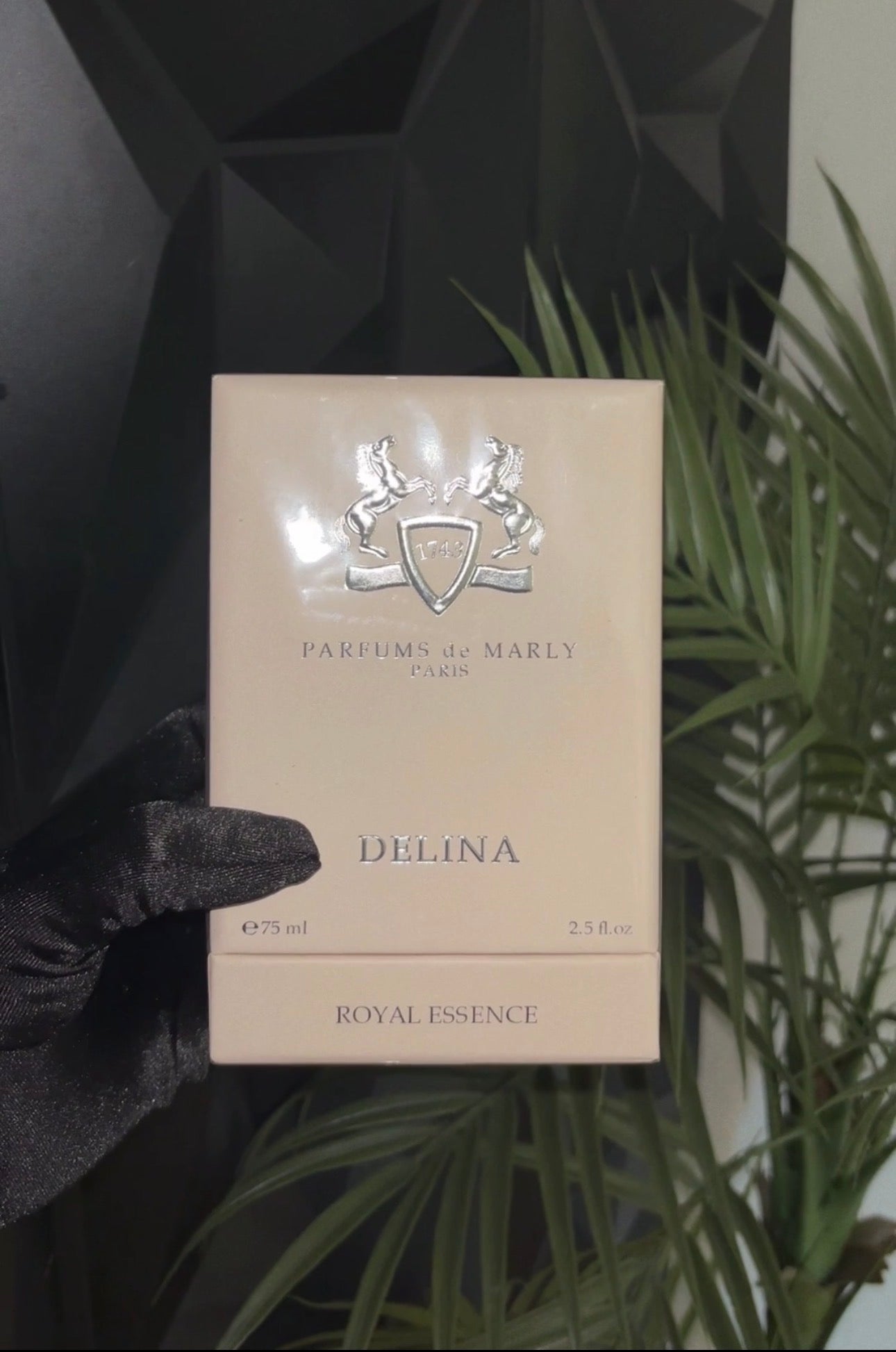 Delina Royal Essence