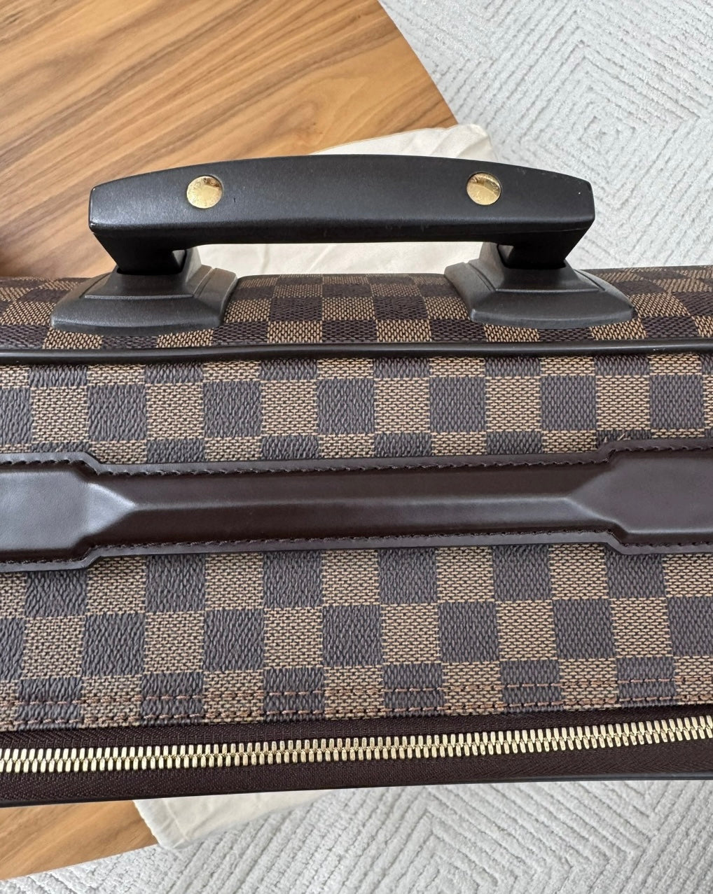 LV leather travel bag Pegase 55 Damier Ebene